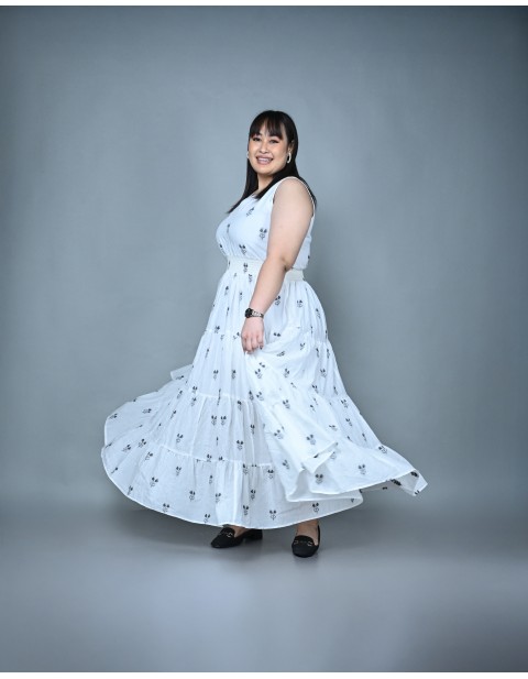 V-neck Fit & Flare Maxi Dress