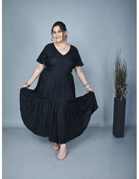 Front -slit Maxi Dress Black