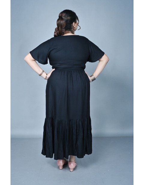 Front -slit Maxi Dress Black