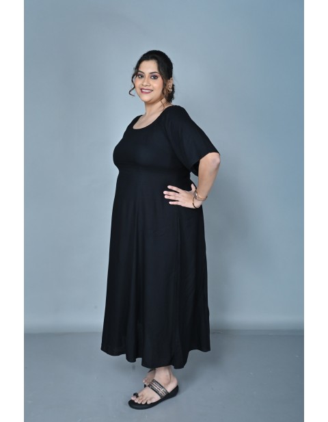 Classic Noir Flare Maxi Dress Black
